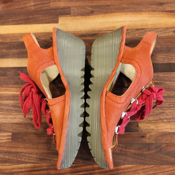 Fly London Red Lace Up Wedge Show Open Toe - Picture 3 of 8